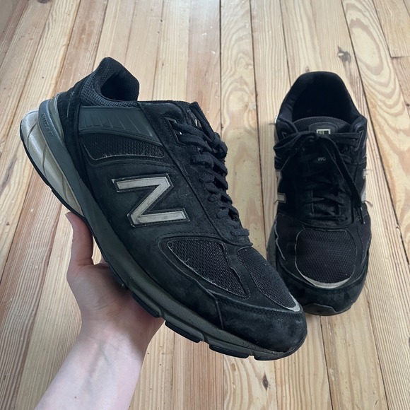 New Balance Other - New Balance 990v5 USA Made Mens 16 extra wide Black Silver Running Shoes M990BK5